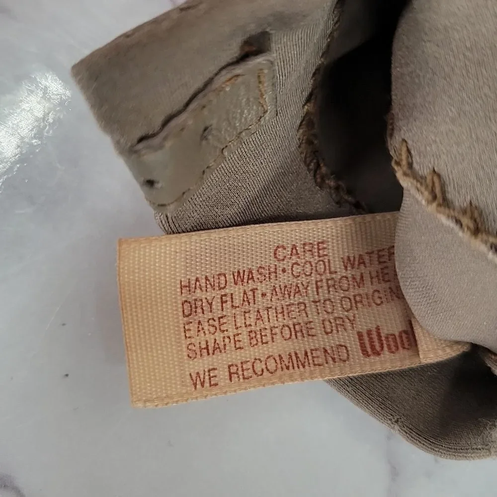 Isotoner by Aris Vintage Taupe Classic Driving gloves - Picture 4 of 9